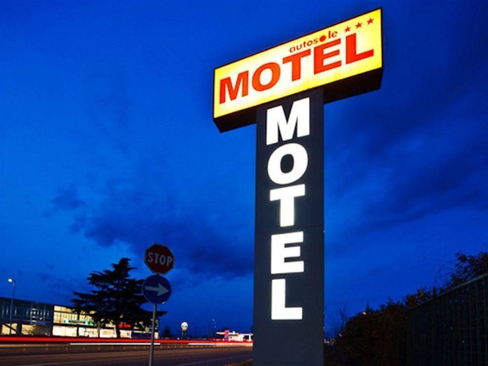 Motel Autosole Cornegliano Laudense Exterior photo
