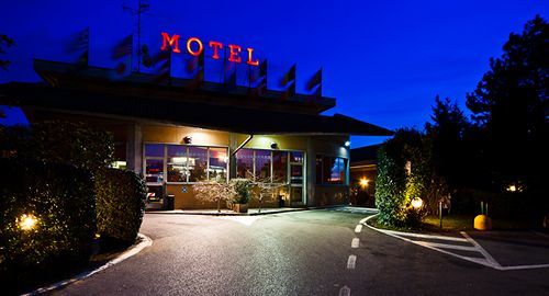 Motel Autosole Cornegliano Laudense Exterior photo